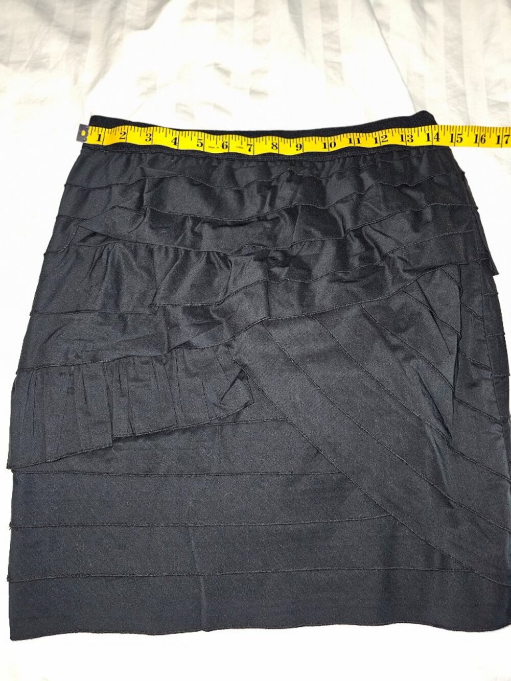 BCBGMAXAZRIA Skirt Black Small - Picture 4 of 5